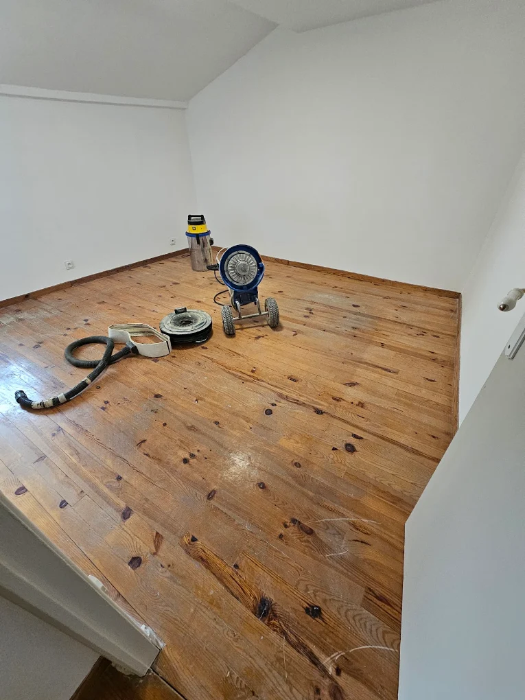Ponçage du parquet